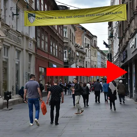 Ferhadija Luxury アパート