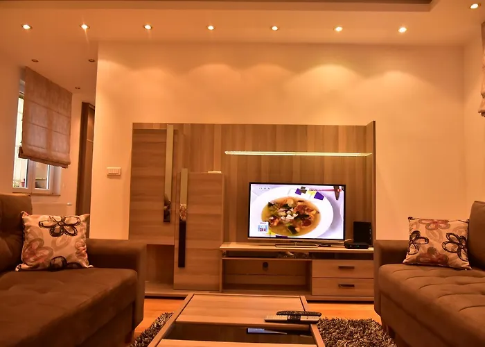 Ferhadija Luxury 公寓